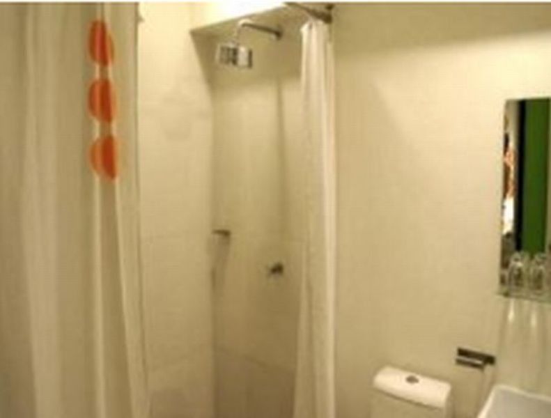 Islands Stay Hotels - Uptown Cebu Εξωτερικό φωτογραφία