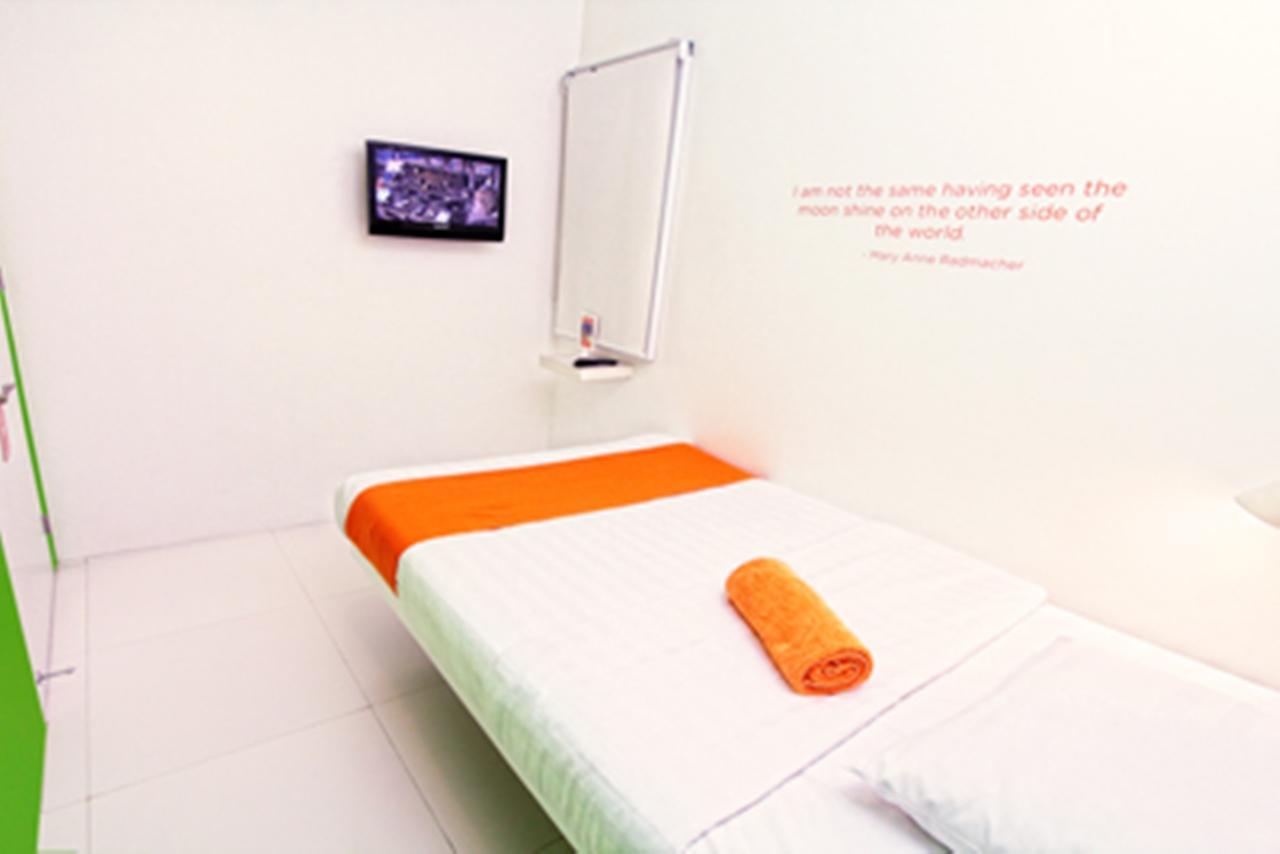 Islands Stay Hotels - Uptown Cebu Εξωτερικό φωτογραφία