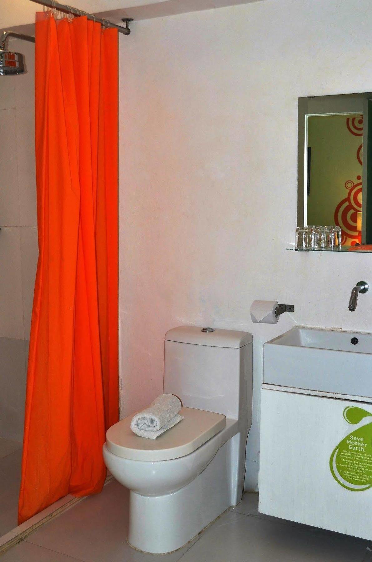 Islands Stay Hotels - Uptown Cebu Εξωτερικό φωτογραφία